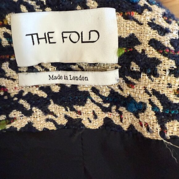 The Fold London Peplum Ivory and Navy Peplum jacket, size 4 - Picture 6 of 8